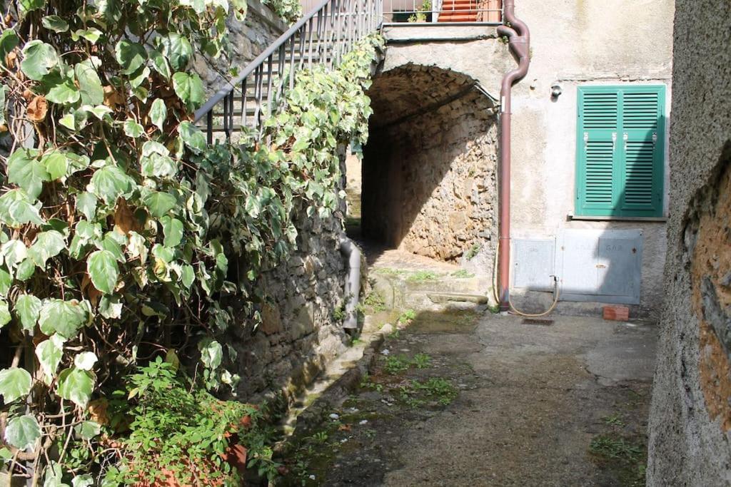 Casa Nel Borgo Antico Βίλα Quaratica Εξωτερικό φωτογραφία